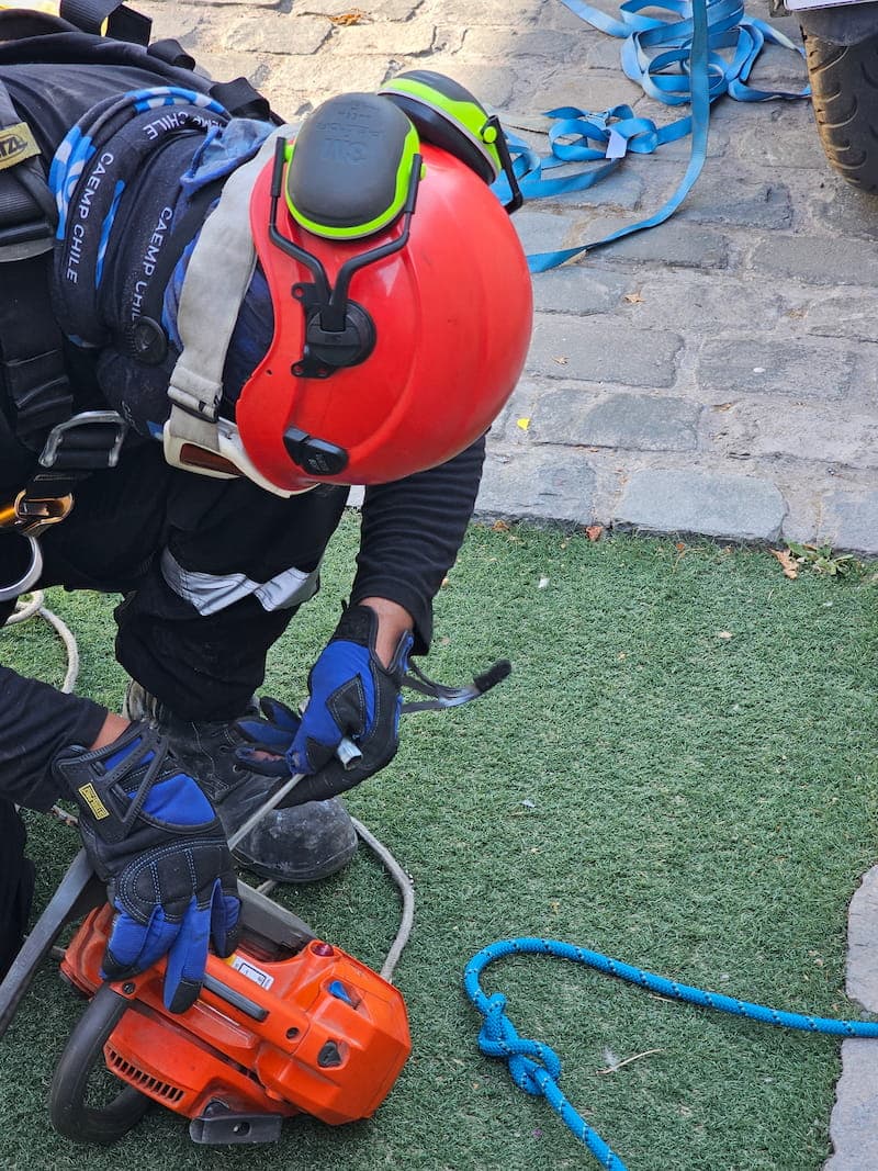 Técnicas Básicas de Operaciones con Motosierra